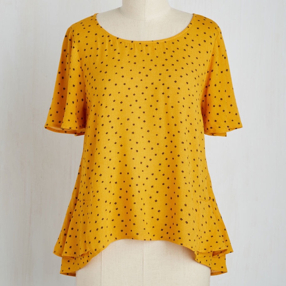 New ModCloth Flutter Sleeve Short Sleeve Blouse XS
